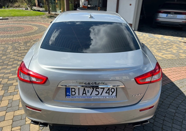 Maserati Ghibli cena 93000 przebieg: 53508, rok produkcji 2014 z Łapy małe 407